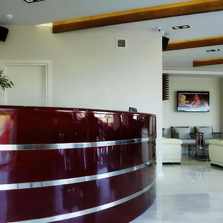 Cosmopolitan Hotel