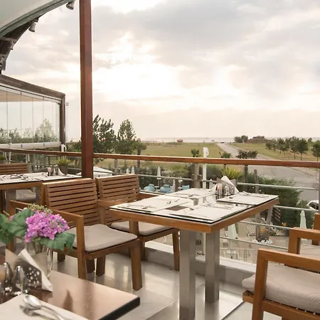 Hotel Cosmopolitan 4*