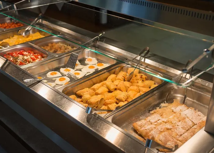 Hotel Cosmopolitan 4*