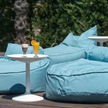 Cosmopolitan Hotel Paralía