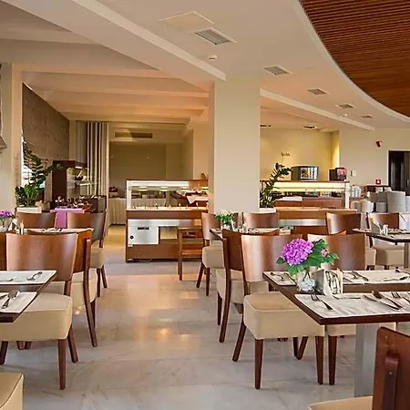 Cosmopolitan By Ghh Hotel Paralía