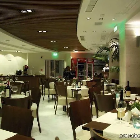 丽都spa酒店 4*
