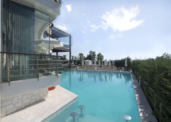 Hotel Cosmopolitan 4*