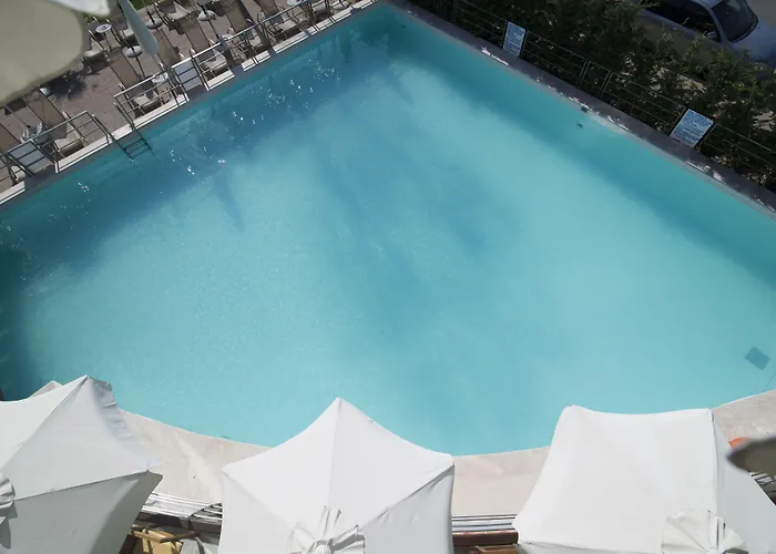 Hotel Cosmopolitan Paralía