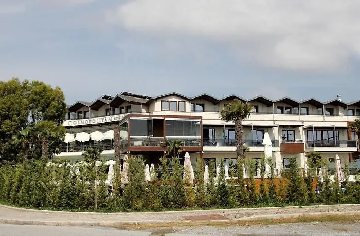 Cosmopolitan Paralía