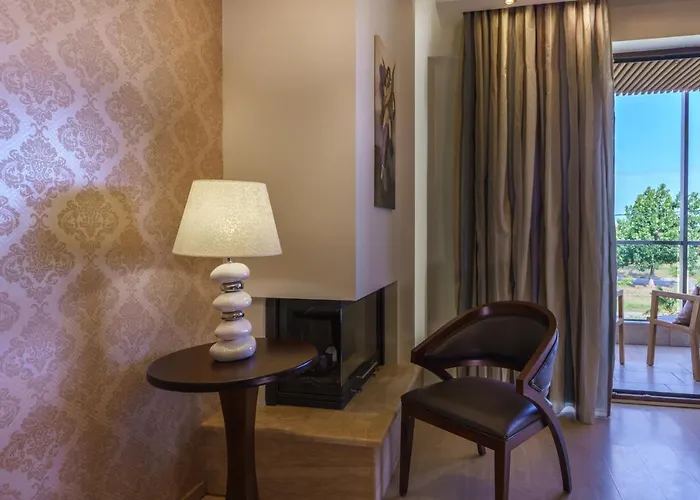 Cosmopolitan Hotel Paralía